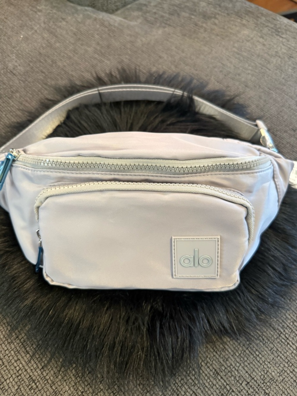 ALO Yoga Light Gray Crossbody Waist Bag
NOT FOR SALE
